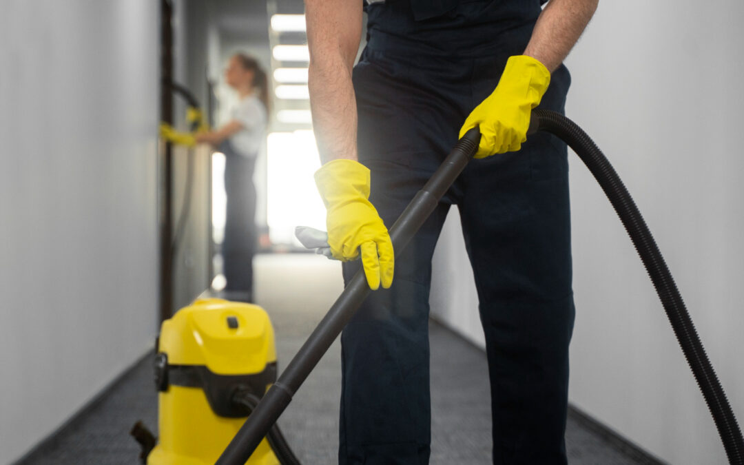 Choosing the Right Commercial Cleaning Service for Your Business: Factors and Tips for a Clean and Productive Space